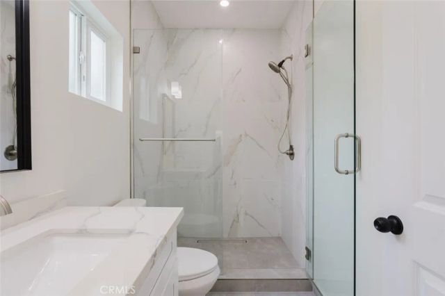 5736 Beck Avenue, North Hollywood, CA 91601