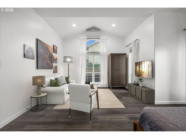 2470 Ne VOYAGE Loop, Lincoln City, OR 97367