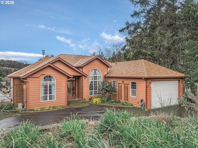2470 Ne VOYAGE Loop, Lincoln City, OR 97367