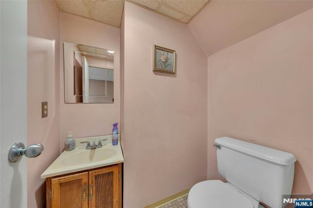 118 Lexington Avenue, Bloomfield, NJ 07003