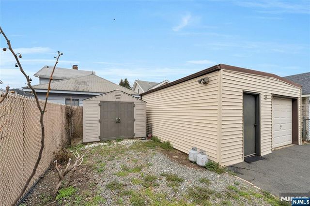 118 Lexington Avenue, Bloomfield, NJ 07003