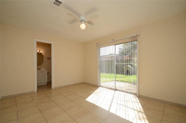 722 Odessa Court, Houston, TX 77060