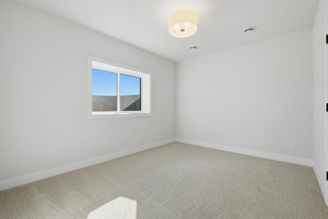 6859 Karolina Way, Sun Prairie, WI 53590