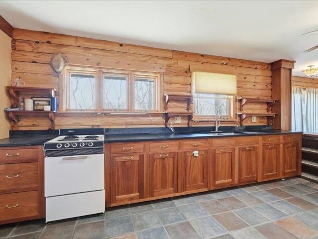 540 Bowers Road, Belleville, WI 53508