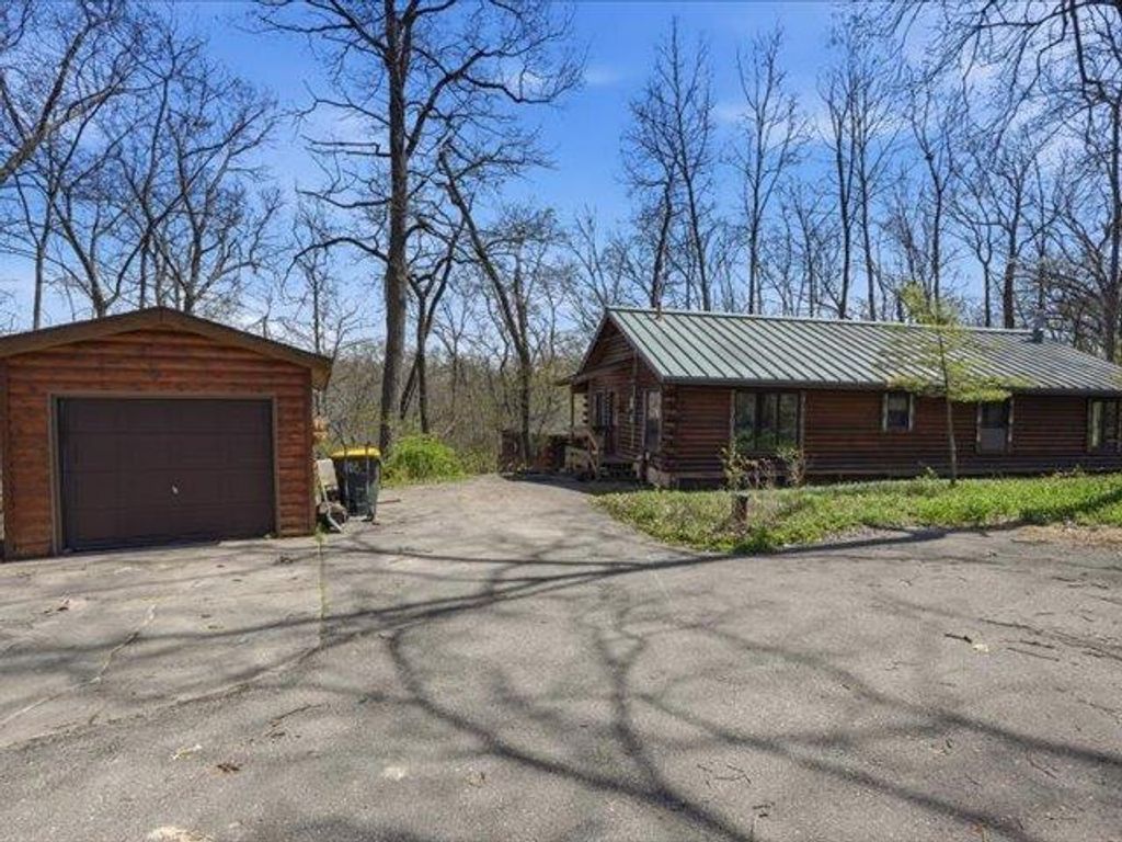 540 Bowers Road, Belleville, WI 53508