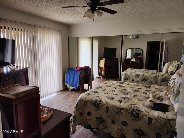 9275 E MISSION Lane 218, Scottsdale, AZ 85258