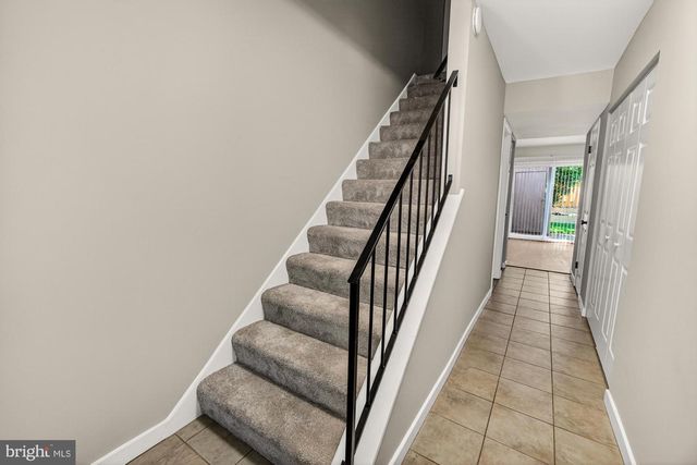 19346 KEYMAR WAY, Gaithersburg, MD 20886
