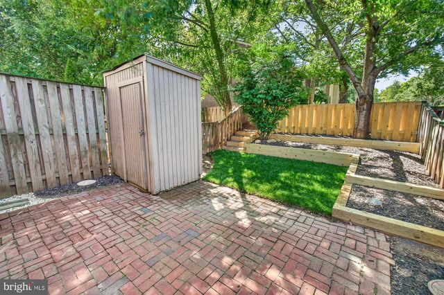 19346 KEYMAR WAY, Gaithersburg, MD 20886