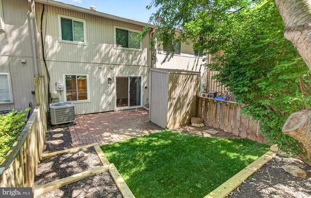 19346 KEYMAR WAY, Gaithersburg, MD 20886