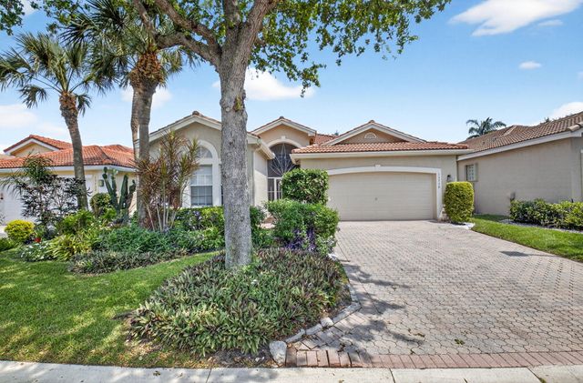 13738 Plaza Mayor Drive, Delray Beach, FL 33446