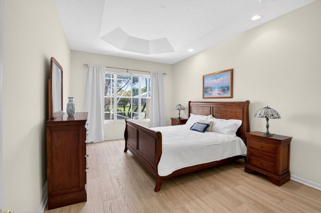 13738 Plaza Mayor Drive, Delray Beach, FL 33446