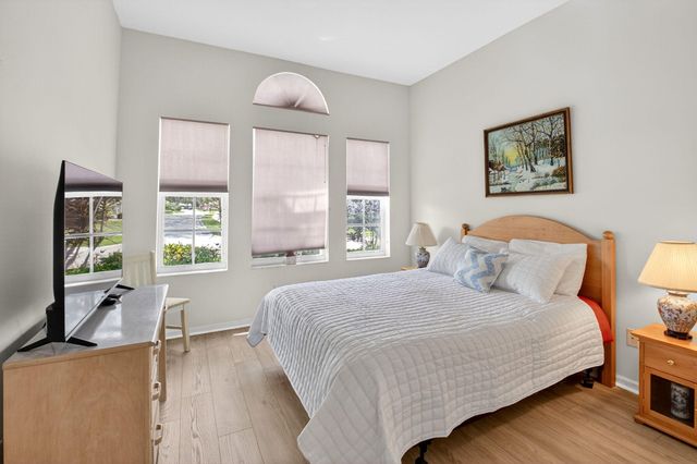 13738 Plaza Mayor Drive, Delray Beach, FL 33446