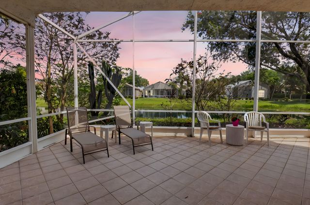 13738 Plaza Mayor Drive, Delray Beach, FL 33446