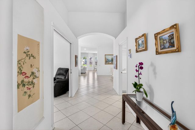 13738 Plaza Mayor Drive, Delray Beach, FL 33446