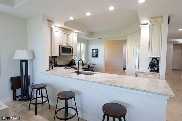 5963 Trophy DR 2002, Naples, FL 34110