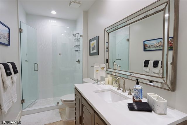 5963 Trophy DR 2002, Naples, FL 34110