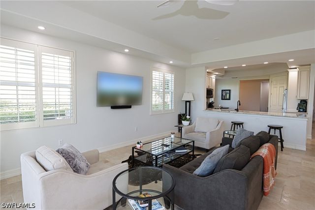 5963 Trophy DR 2002, Naples, FL 34110