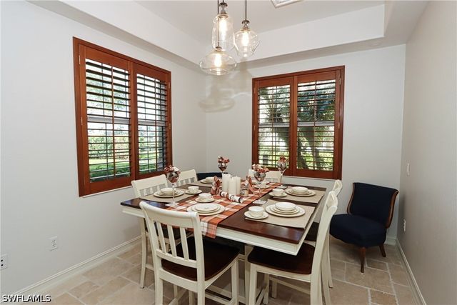 5963 Trophy DR 2002, Naples, FL 34110