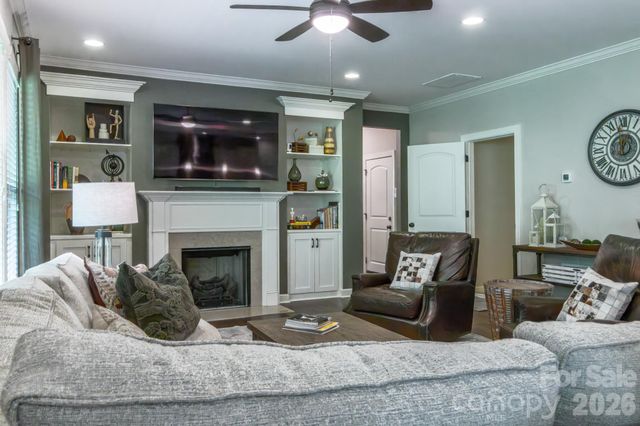 16508 Bryant Meadows Drive, Charlotte, NC 28278