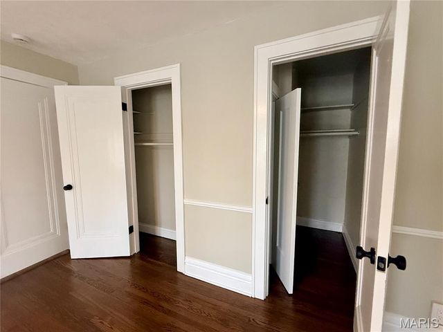 543 N Central Avenue, University City, MO 63130