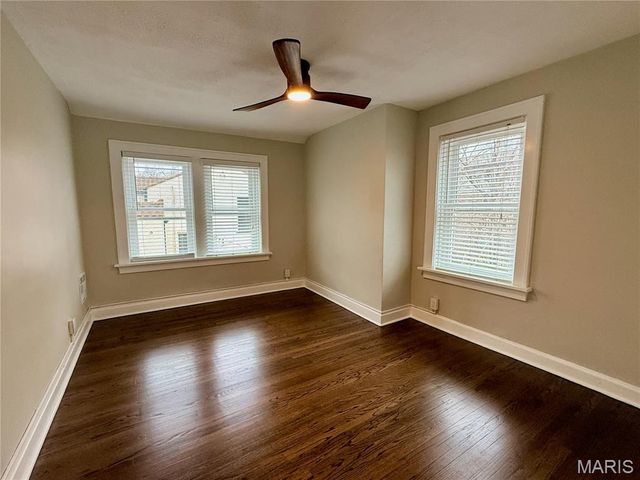 543 N Central Avenue, University City, MO 63130