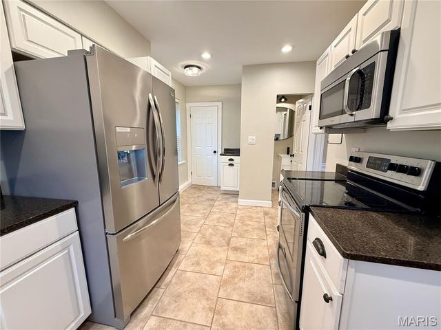 543 N Central Avenue, University City, MO 63130