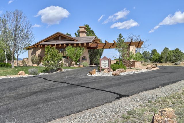 6 Anasazi Trail, Sandia Park, NM 87047