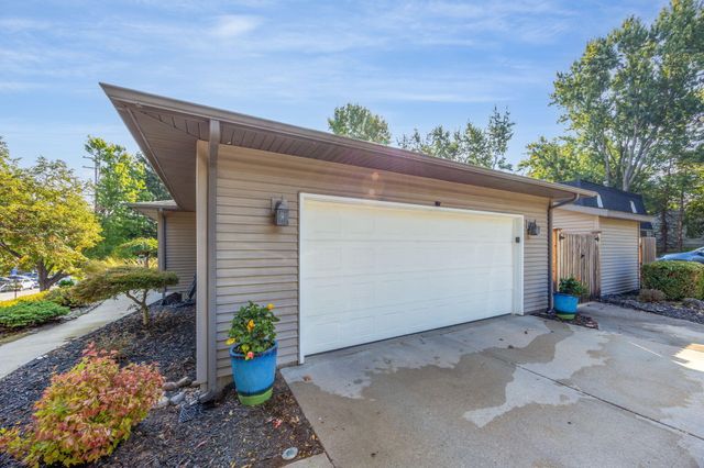 602 Oak Street Street, Big Rapids, MI 49307