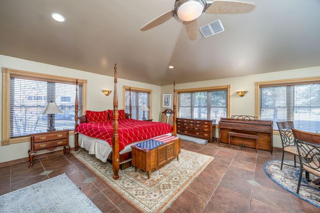 602 Oak Street Street, Big Rapids, MI 49307