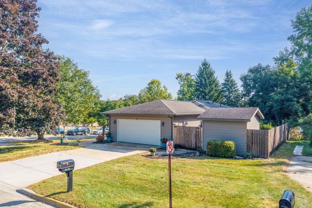 602 Oak Street Street, Big Rapids, MI 49307