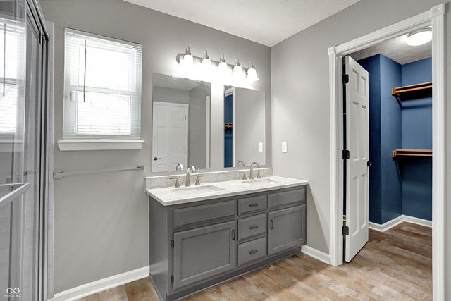 7929 Meadow Bend Circle, Indianapolis, IN 46259