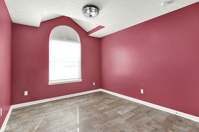 7929 Meadow Bend Circle, Indianapolis, IN 46259