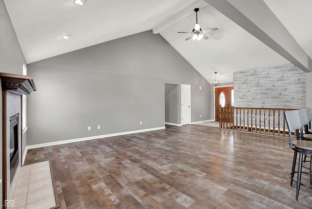 7929 Meadow Bend Circle, Indianapolis, IN 46259