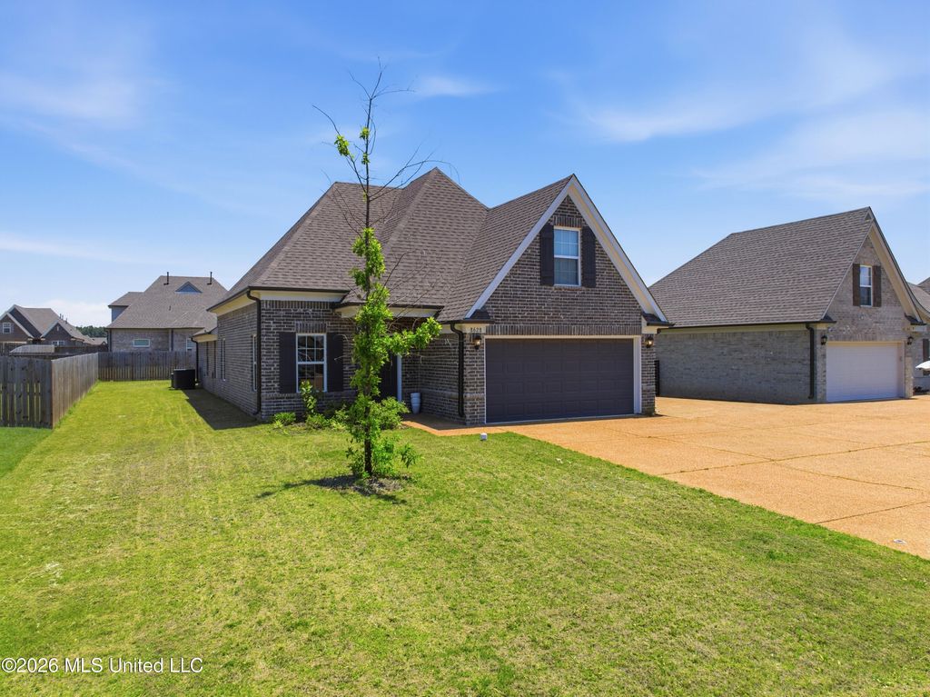 8628 Jackie Drive, Southaven, MS 38672 — exterior