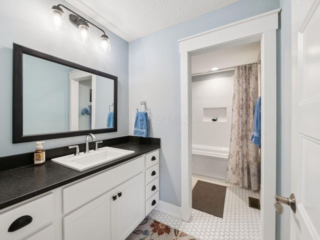 7099 Home Road, Delaware, OH 43015
