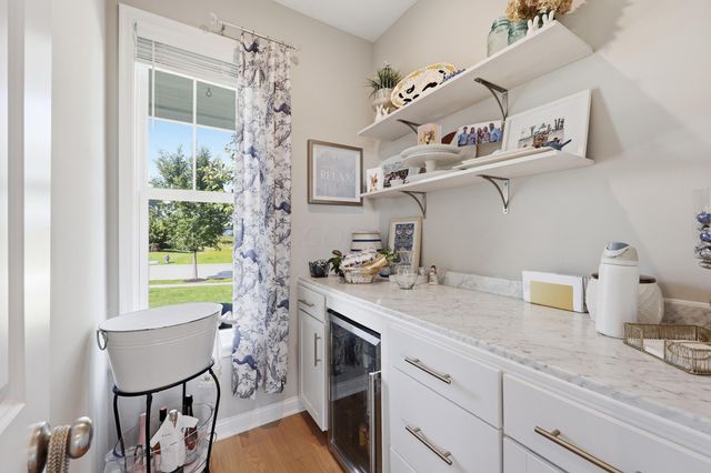 11607 Poppyseed Drive, Plain City, OH 43064