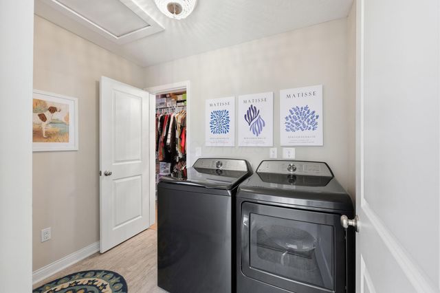 11607 Poppyseed Drive, Plain City, OH 43064
