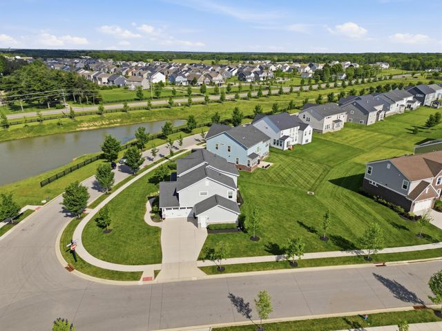 11607 Poppyseed Drive, Plain City, OH 43064