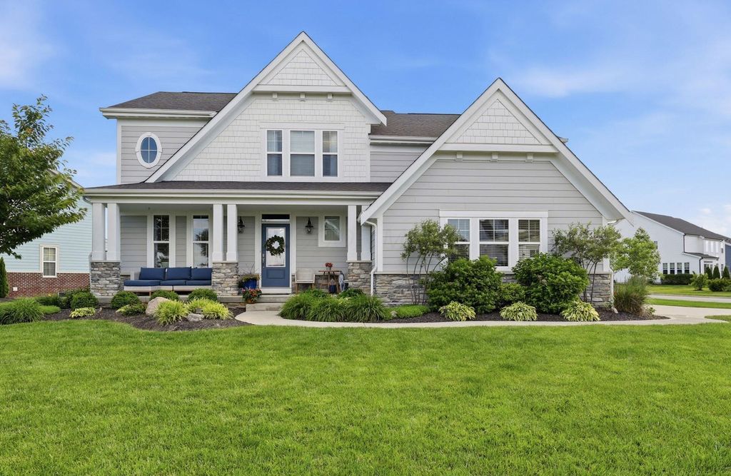11607 Poppyseed Drive, Plain City, OH 43064