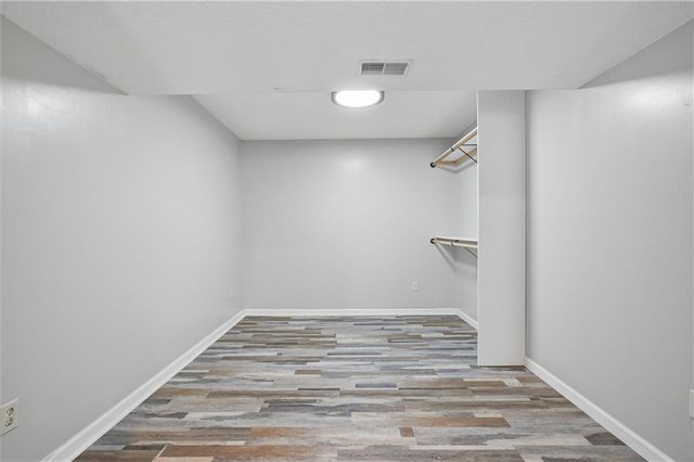 703 SW Longhorn Drive, Oak Grove, MO 64075