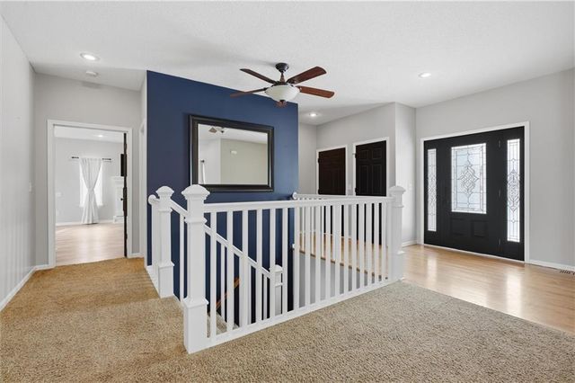 703 SW Longhorn Drive, Oak Grove, MO 64075