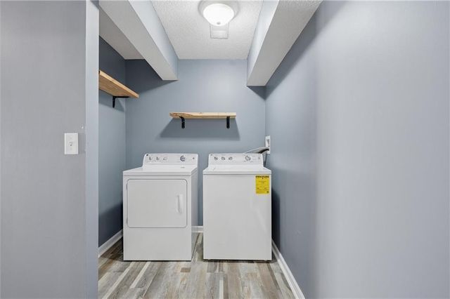 703 SW Longhorn Drive, Oak Grove, MO 64075