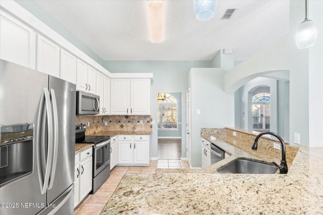 2418 SOUTHERN LINKS Drive, Fleming Island, FL 32003