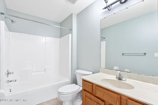 2418 SOUTHERN LINKS Drive, Fleming Island, FL 32003