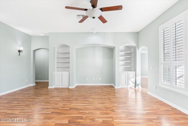 2418 SOUTHERN LINKS Drive, Fleming Island, FL 32003