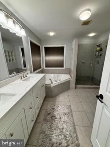 38454 STONE EDEN DR, Hamilton, VA 20158
