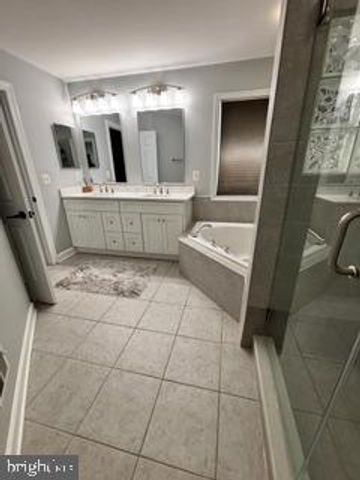 38454 STONE EDEN DR, Hamilton, VA 20158