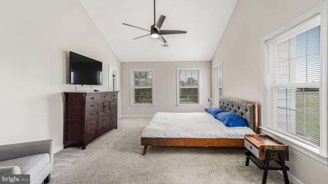 38454 STONE EDEN DR, Hamilton, VA 20158