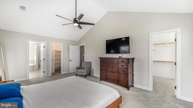 38454 STONE EDEN DR, Hamilton, VA 20158