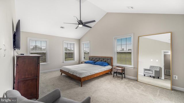 38454 STONE EDEN DR, Hamilton, VA 20158